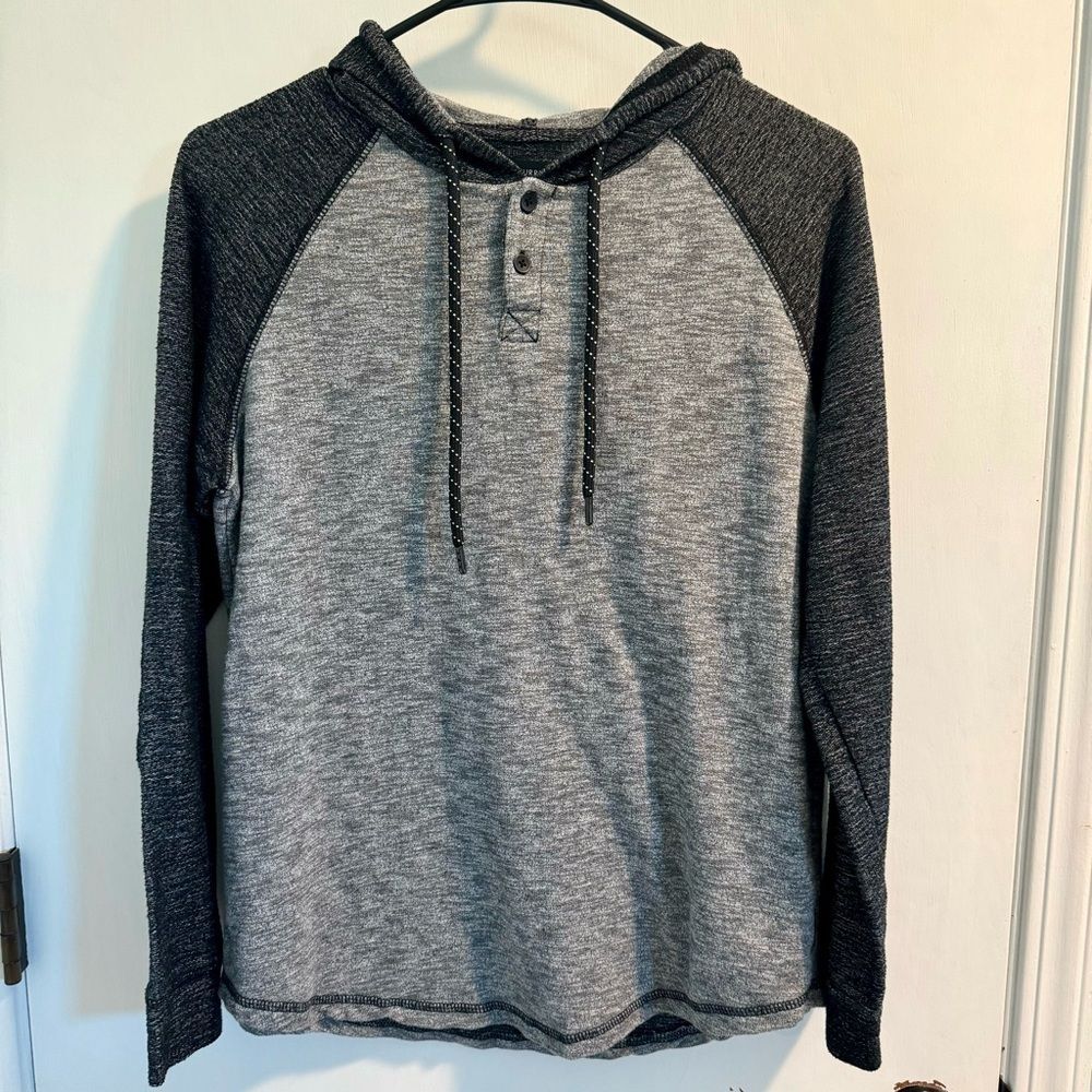 Mens Ocean Current Hooded Long Sleeve Shirt